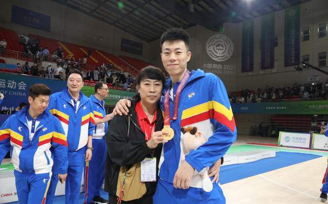 五月婷婷色视频